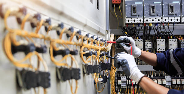 Professional Electrician technician working in Prichard, AL